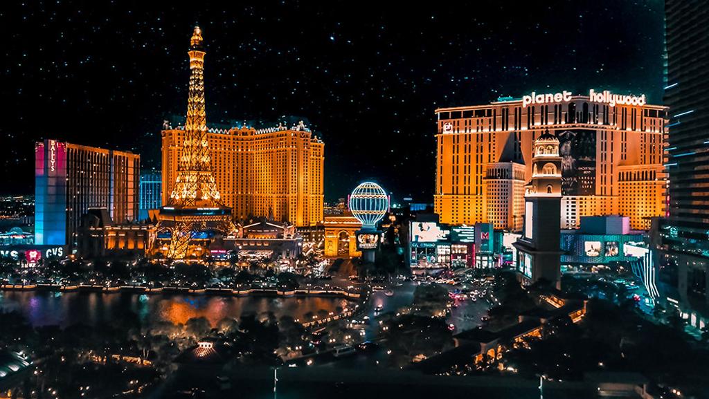 Vegas_night_large