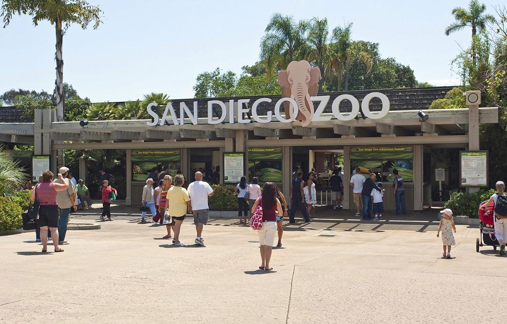 Zoo_Entrance_ Courtesy_San_Diego_Zoo large_large